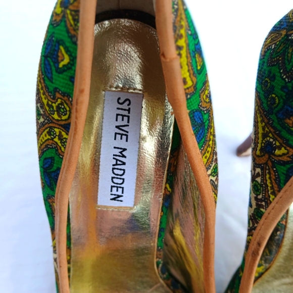STEVE Madden Leslie Paisley Peep Toe Heels 8.5 medium 😍 - Picture 5 of 8
